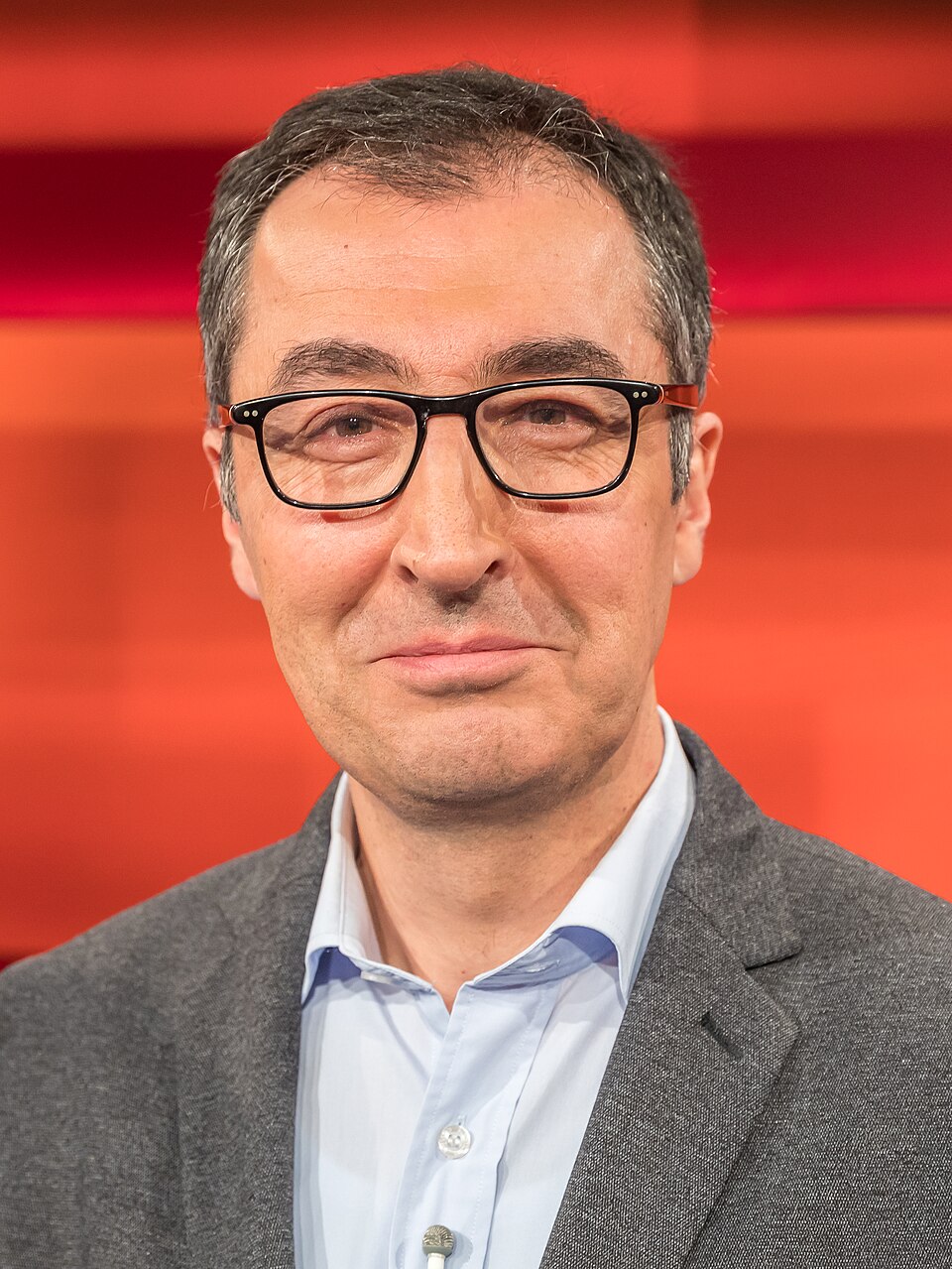 Cem Özdemir's Green Victory: A New Era for Baden-Württemberg